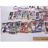 Image 6 : Mixed Lot of Hockey and Other Sports Cards
