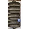 Image 1 : Cast Iron Cornbread griddle marked E -