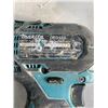 Image 3 : FOUR MAKITA 18V CORDLESS IMPACTS AND DRILL WITH THREE BATTERIES AND DUAL CHARGER IN CARRY BAG, TESTE