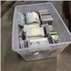 Image 1 : TOTE OF DATA CARTRIDGES