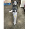 Image 1 : OXYGEN TANK