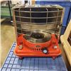Image 2 : VINTAGE MMM TOKYO KEROSENE HEATER AND VINTAGE GAS CAN