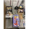 Image 2 : JEEP CLINOMETER, DOUBLE HORN, MAGNETIC ANTENNA, BOTTLE JACK AND MORE