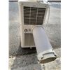 Image 2 : ARCTIC KING PORTABLE AIR CONDITIONER
