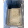 Image 2 : FIVE RUBBERMAID TOTES WITH LIDS