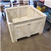 Image 2 : BULK BIN 38" X 33"