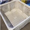 Image 3 : BULK BIN 38" X 33"