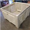 Image 4 : BULK BIN 38" X 33"
