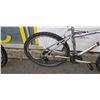 Image 2 : SCHWINN BIKE