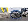 Image 2 : HARD BIKE