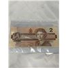 Image 2 : 2 CANADIAN 1986 $2 BILLS