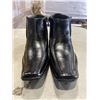 Image 2 : NEW MENS SIZE 6.5 BLACK DRESS SHOES