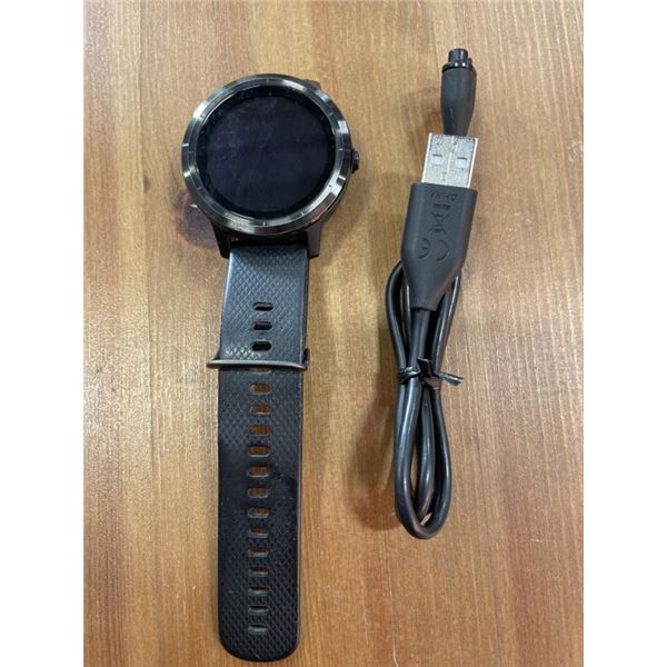 GARMIN VIVOACTIVE 3 GPS W/ HR MONITOR SMARTWATCH - TESTED WORKING, RETAIL $229