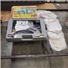 Image 1 : MICROSCOPE SET, MAY BE MISSING PIECES, 3 WOOD 3D PUZZLES AND BUILD A HOME SET