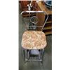 Image 2 : VINTAGE STEP CHAIR