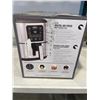 Image 2 : BELLA PRO 4.2QT TOUCHSCREEN AIR FRYER - TESTED WORKING, RETAIL $199