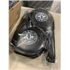 Image 2 : 6 NEW SETS OF STRIKING PADS