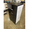 Image 2 : BLACK FIVE DRAWER CHEST