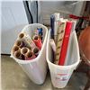 Image 2 : 2 TOTES OF WRAPPING PAPER