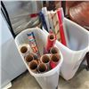 Image 3 : 2 TOTES OF WRAPPING PAPER