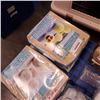 Image 2 : ASSORTED BATHBOMB KITS AND GIFT SETS