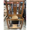 Image 2 : ANTIQUE HALL TABLE/COAT RACK