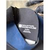 Image 2 : MOUNTAIN WAREHOUSE SHORTY WET SUIT SIZE M/L
