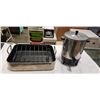 Image 1 : STAINLESS ROASTER WITH RACK AND COFFEE PERCULATOR