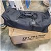 Image 2 : 9 NEW TUT GYM BAGS RETAIL $47 EA