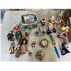 Image 2 : 2 TRAYS OF VINTAGE TOYS