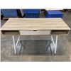 Image 1 : MODERN DESK