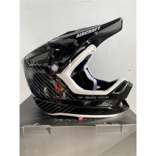 NEW AIRCRAFT DOWNHILL MOUNTAIN BIKE HELMET SILO SIZE MEDIUM