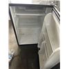 Image 2 : HAIER BAR FRIDGE