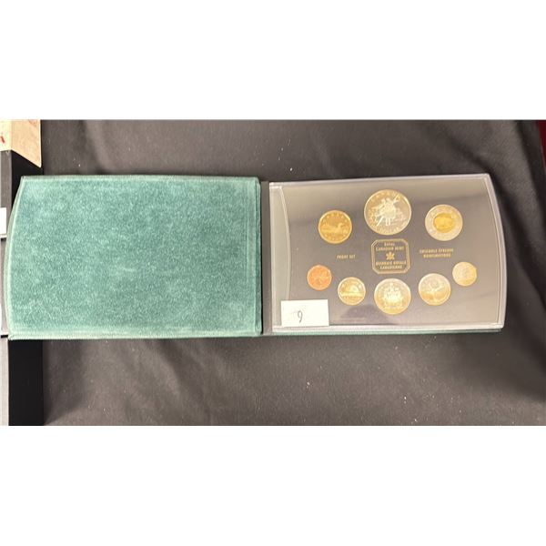 2001 PROOF SET OF CANADIAN COINAGE