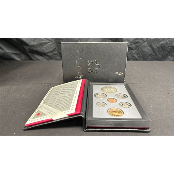1994 CANADIAN PROOF SET SILVER DOLLAR, 50 CENT PIECE, LOONEY, QUARTER, DIME, NICKEL, & PENNY