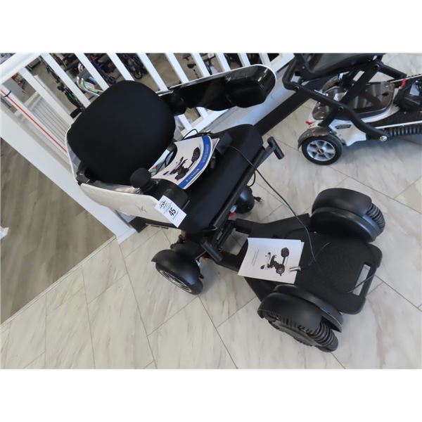 Autour Imoving Mobility Chair w/Charger