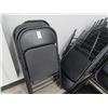 Image 1 : 30-Uline Black Metal Folding Chairs - 30 X $