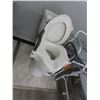 Image 1 : Handicapped Commode