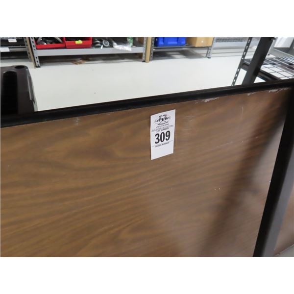 Wood Style 8' Folding Banquet Table