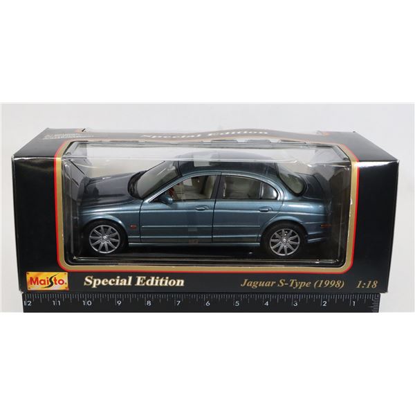 #290 MAISTO 1:18 1998 JAGUAR S-TYPE BOXED CAR