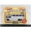 Image 1 : #465 GREYHOUND BUS DIECAST MODEL LLEDO #23 1983