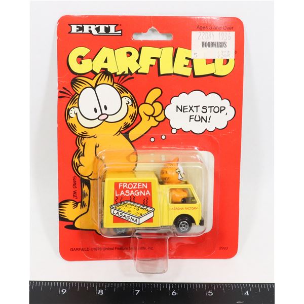 #528 ERTL GARFIELD LASAGNA TRUCK 1978 CARDED