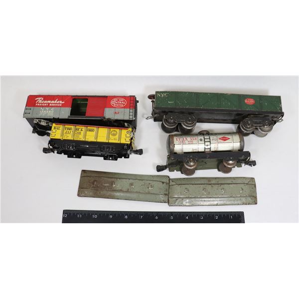 #582 LOT OF 4 METAL TRAIN CARS NEW YORK CENTRAL