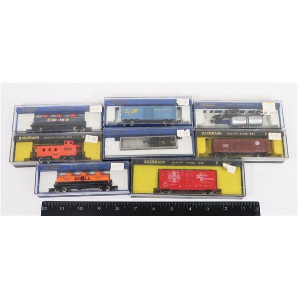 #587 NOS BACHMANN N SCALE TRAIN CAR LOT OF 8