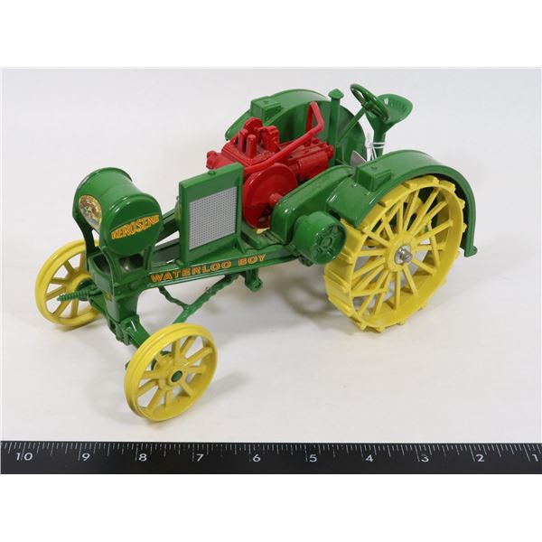 #610 ERTL MADE IN USA WATERLOO BOY TRACTOR METAL