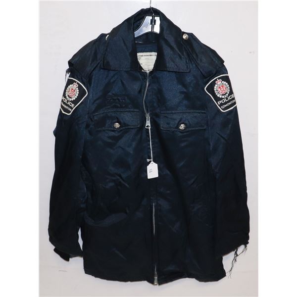 #677 1980 EDMONTON POLICE UNIFORM JACKET SIZE 40T