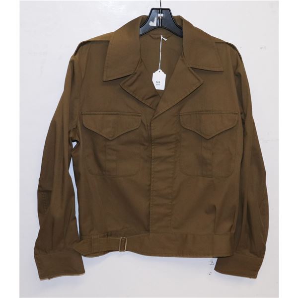 #678 AKCO LTD 1975 STABLE JACKET SIZE L-M