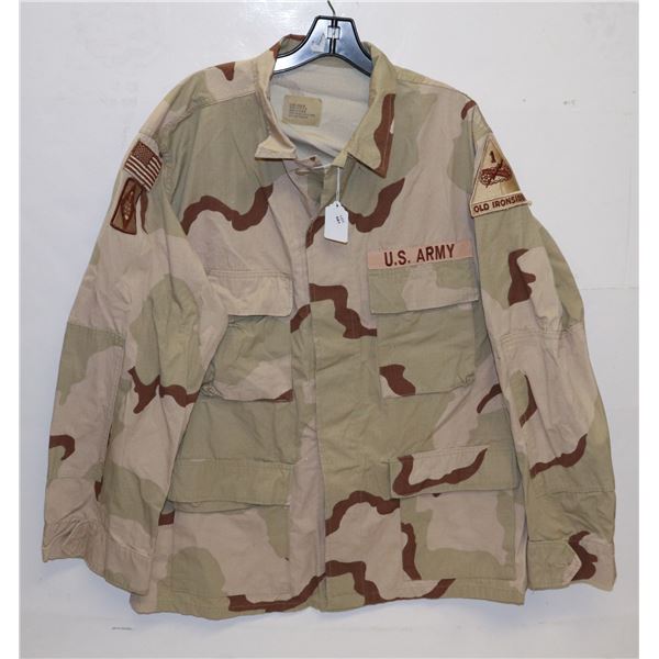 #681 US ARMY DESERT CAMOFLAGUE JACKET W/ PATCHES