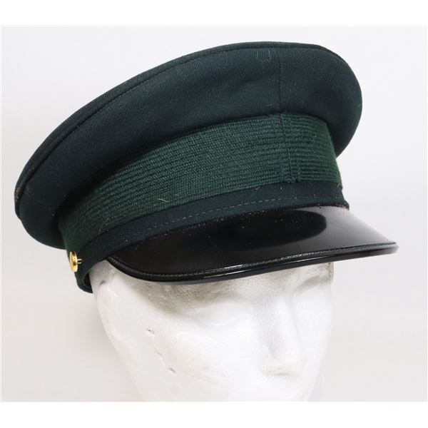 #696 CANADIAN FORCES PEAKED CAP 1981 W SCULLY