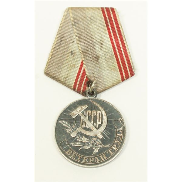 #754 USSR CCCP 1974 MEDAL VETERAN OF LABOUR MEDAL